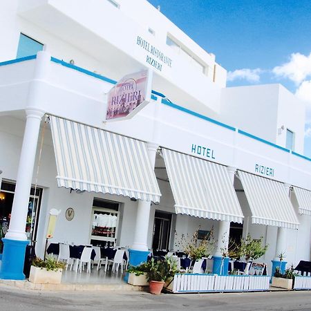Hotel Rizieri Santa Maria di Leuca Exterior foto